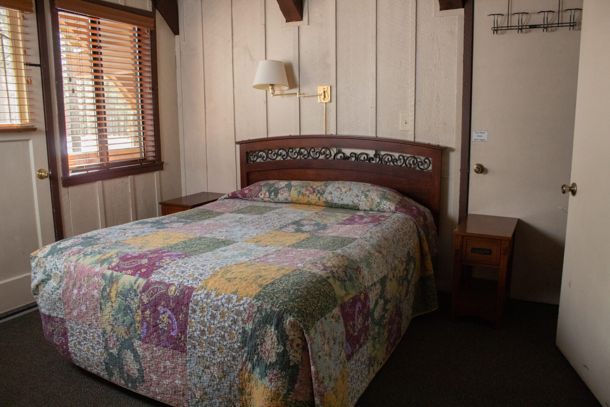 Cabin 16 Queen Bedroom