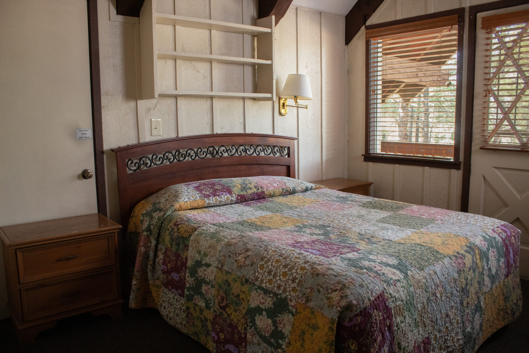 Cabin 16 Queen Bedroom