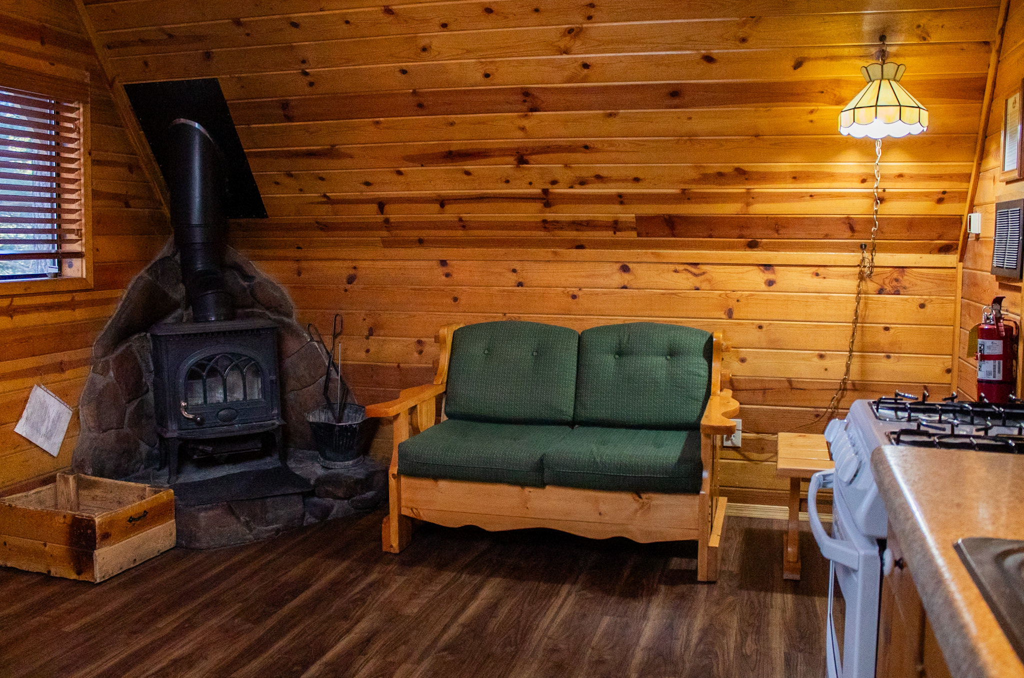 Cabin 6 Living Room