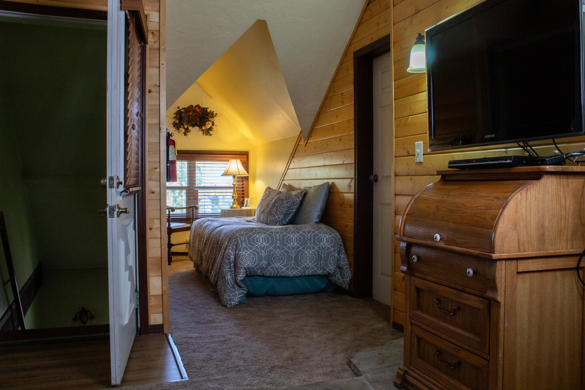 Suite 24 Daybed