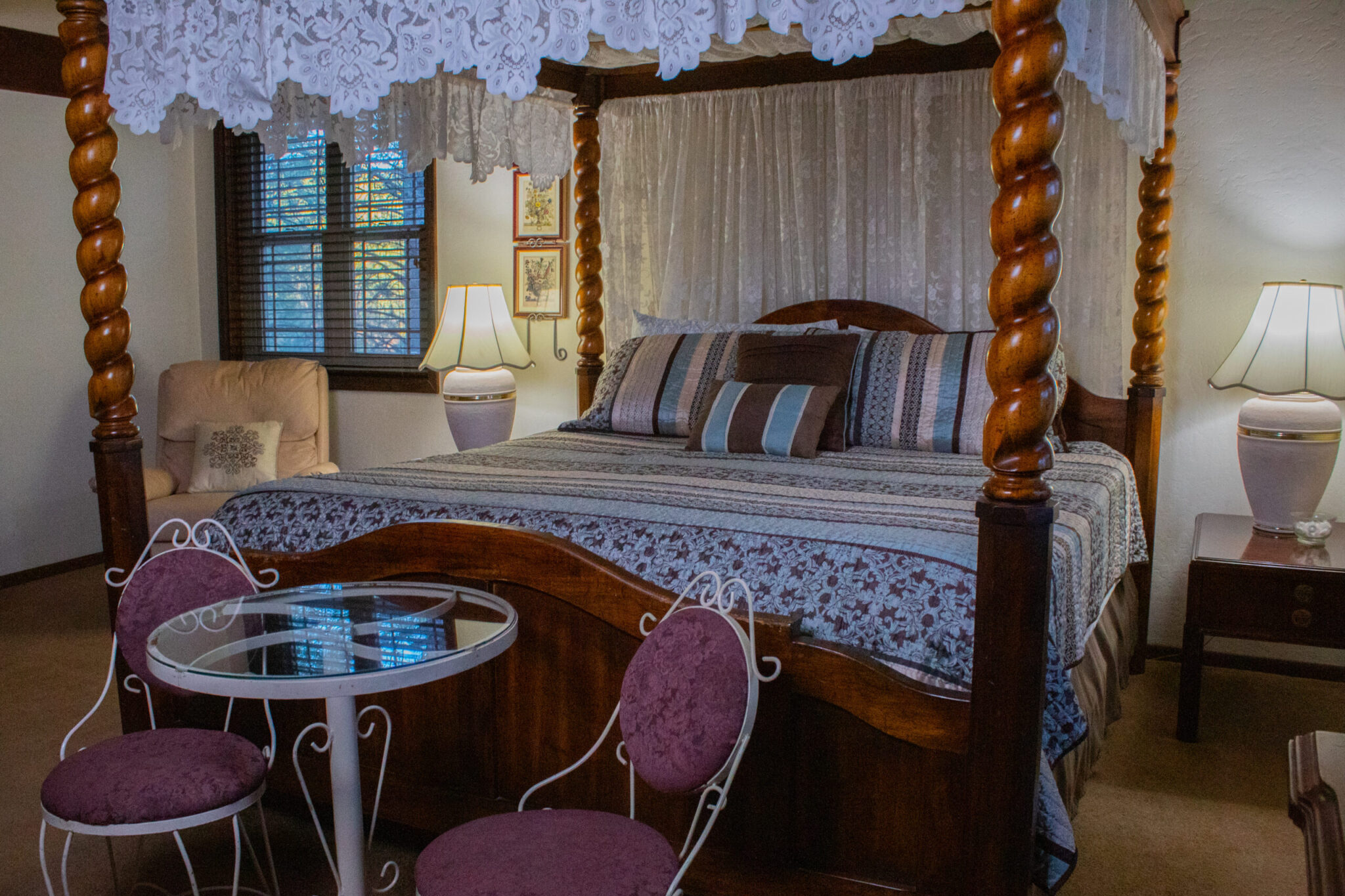 Suite 21 King Bed