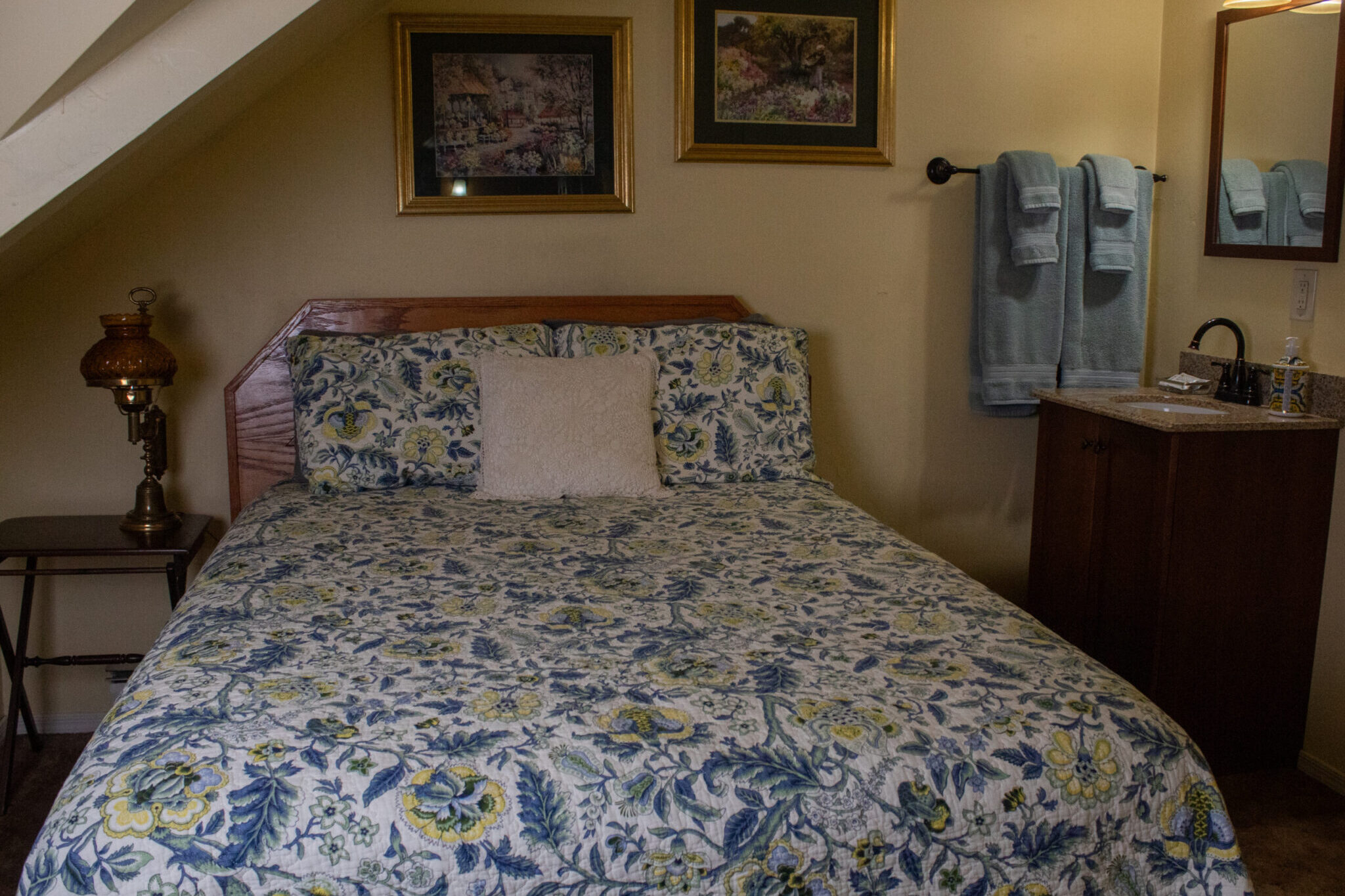 Suite 24 Double Bedroom